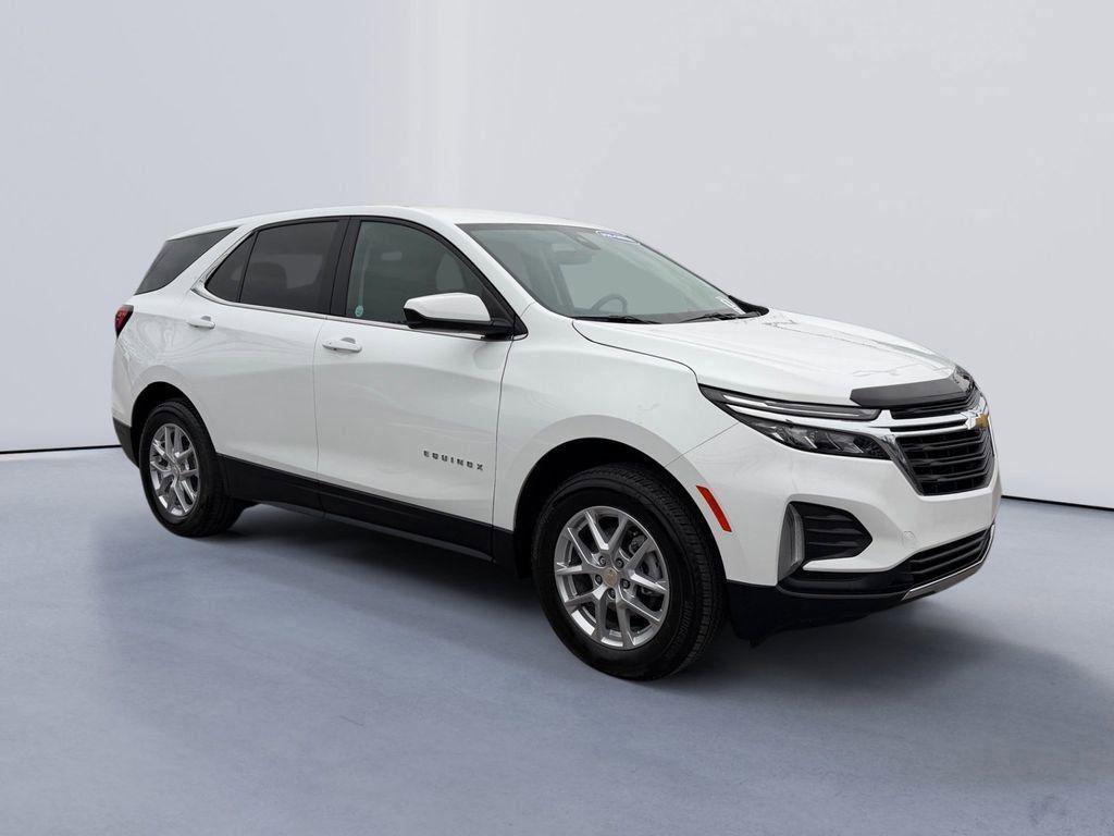 used 2023 Chevrolet Equinox car, priced at $17,991