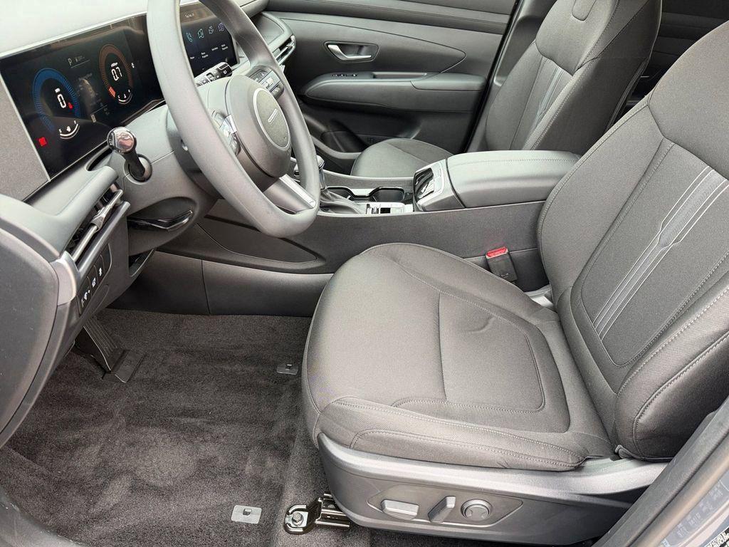 new 2026 Hyundai Tucson car, priced at $28,124