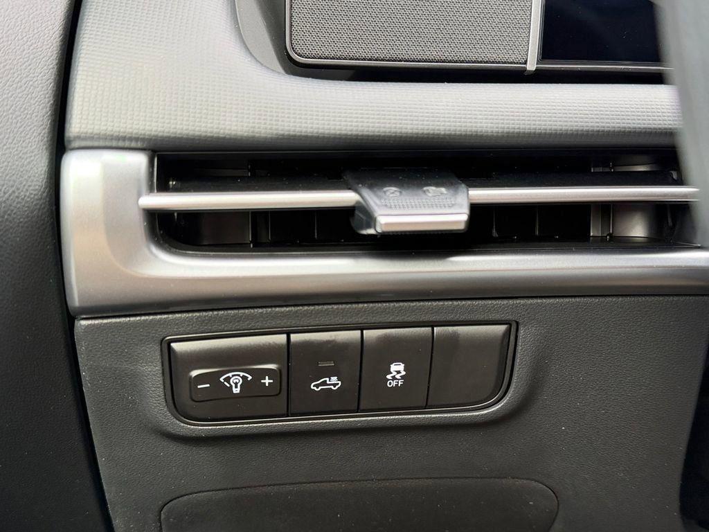 new 2026 Hyundai SANTA CRUZ car, priced at $30,283