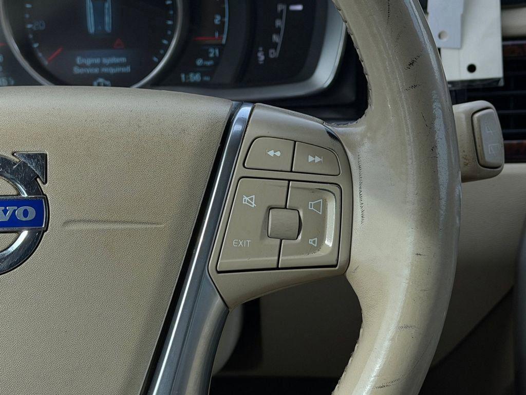 used 2014 Volvo XC70 car, priced at $3,600