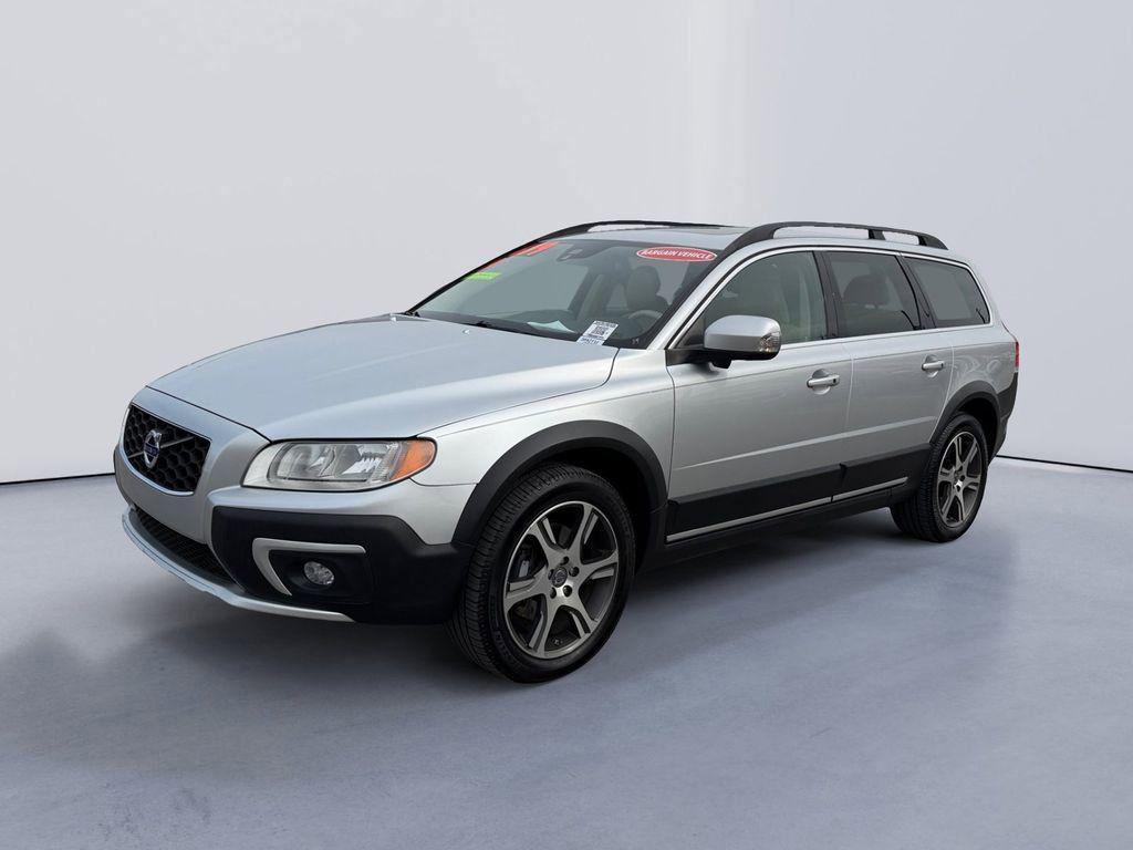 used 2014 Volvo XC70 car, priced at $3,986