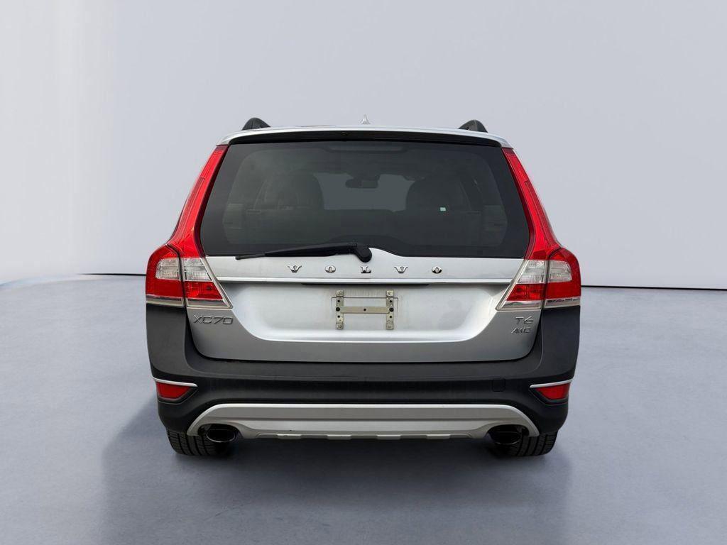 used 2014 Volvo XC70 car, priced at $3,986