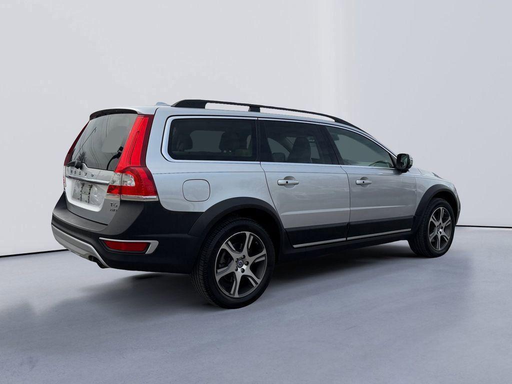 used 2014 Volvo XC70 car, priced at $3,600