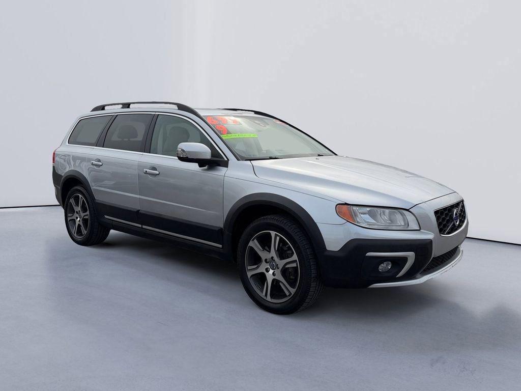 used 2014 Volvo XC70 car, priced at $3,986