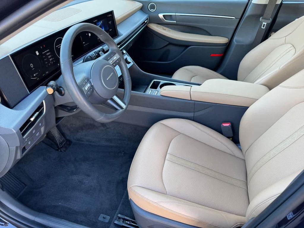 used 2025 Hyundai Sonata Hybrid car, priced at $27,809