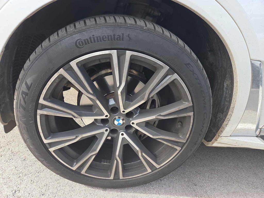 used 2022 BMW X7 car