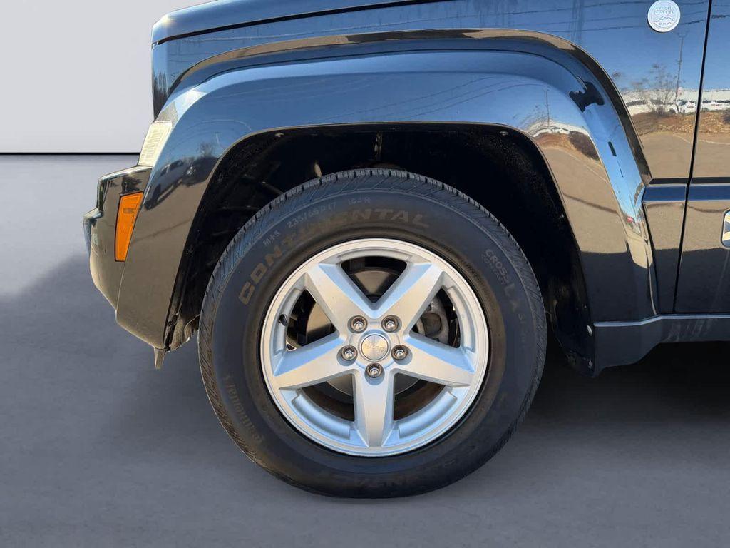 used 2010 Jeep Liberty car, priced at $9,999