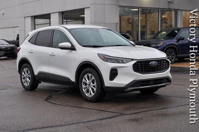 used 2023 Ford Escape car, priced at $21,399