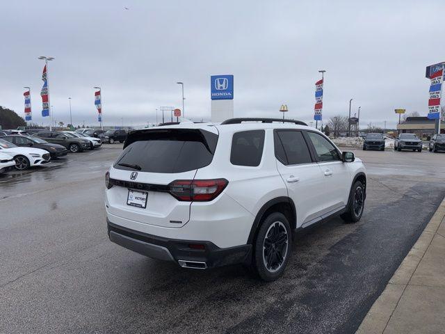 new 2026 Honda Pilot car, priced at $51,255