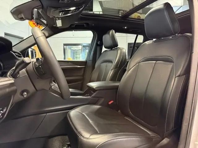 used 2024 Jeep Grand Cherokee car, priced at $33,995
