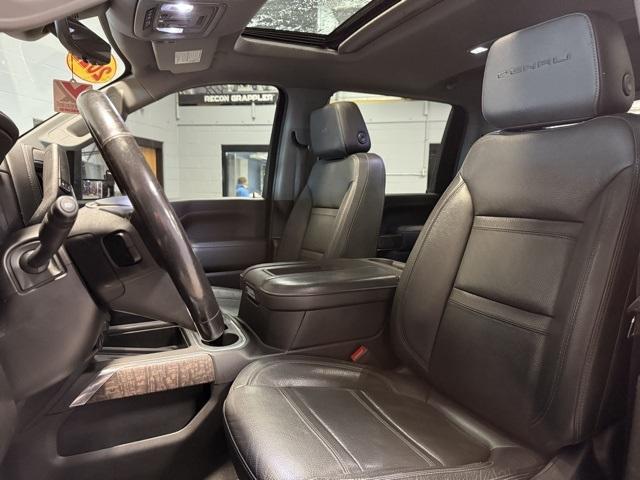 used 2022 GMC Sierra 2500 car, priced at $47,915