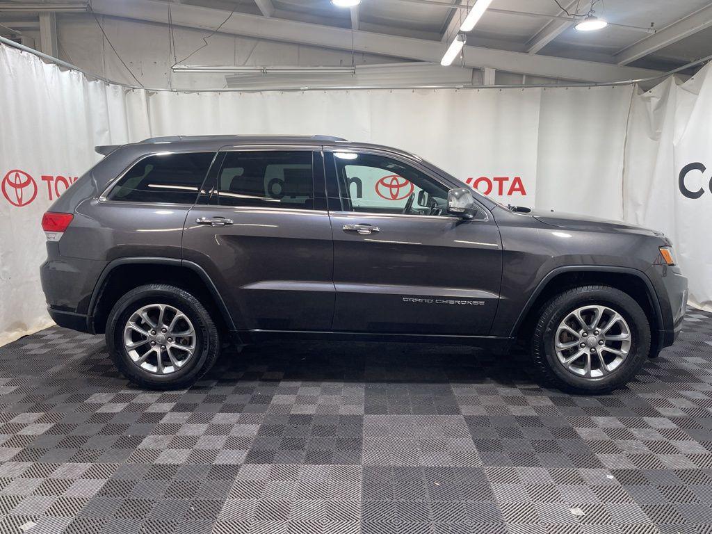 used 2015 Jeep Grand Cherokee car, priced at $13,000