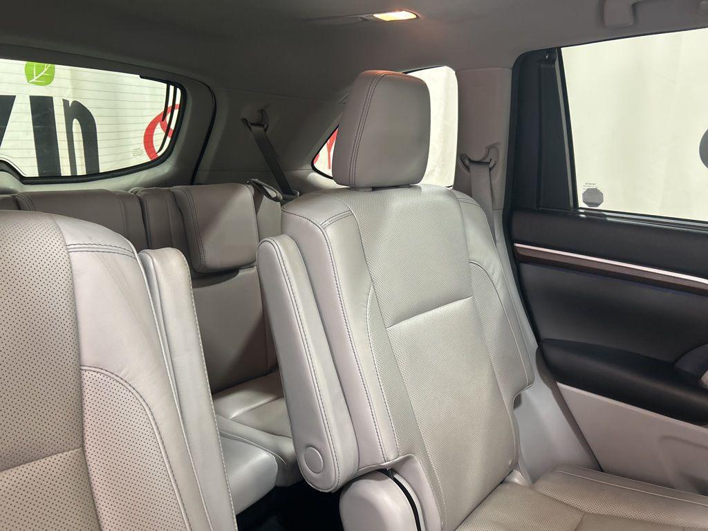 used 2016 Toyota Highlander car, priced at $16,500