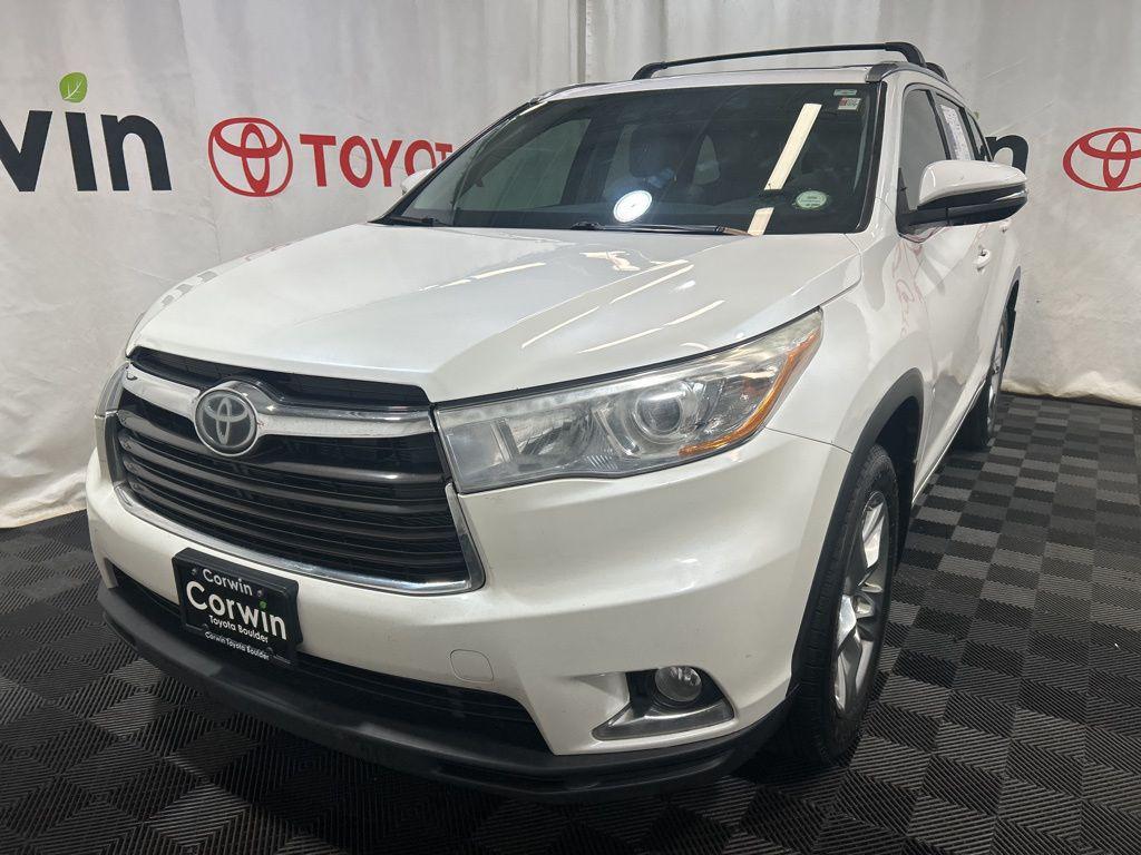 used 2016 Toyota Highlander car, priced at $16,500