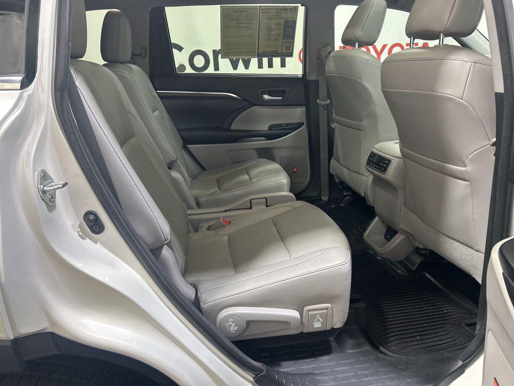 used 2016 Toyota Highlander car, priced at $16,500