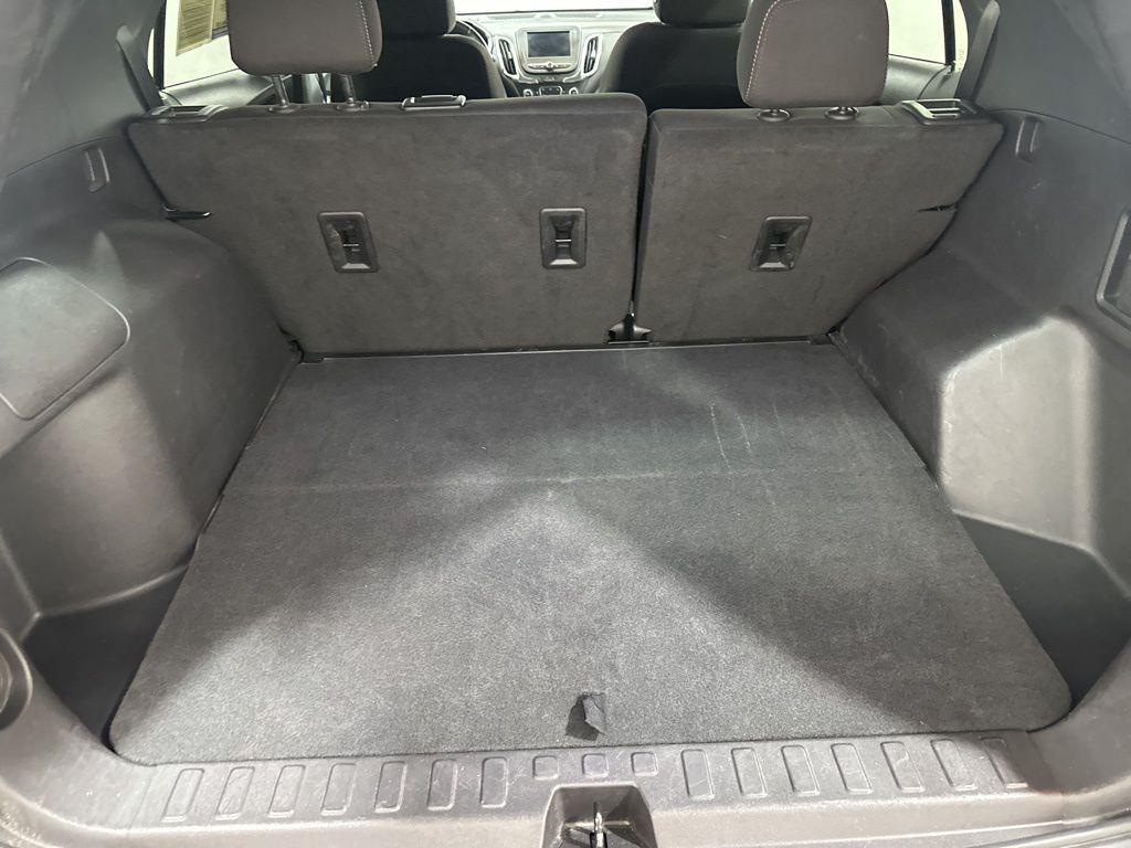 used 2024 Chevrolet Equinox car, priced at $17,800