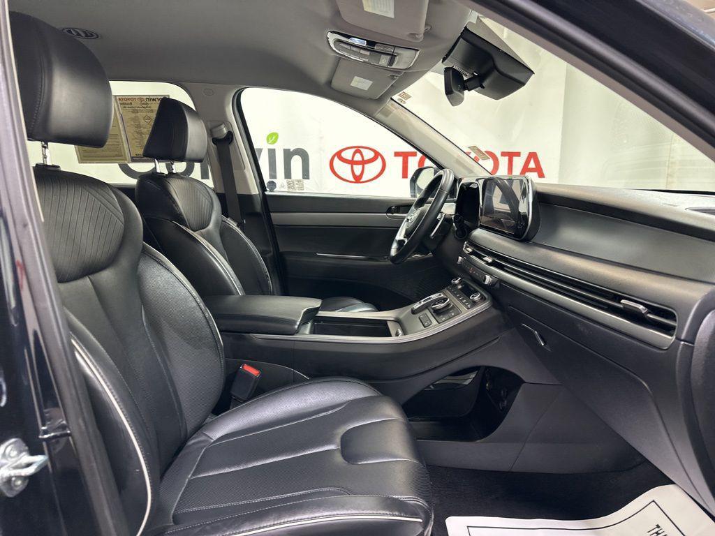 used 2024 Hyundai Palisade car, priced at $31,000
