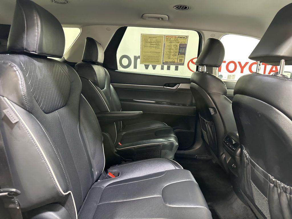 used 2024 Hyundai Palisade car, priced at $31,000