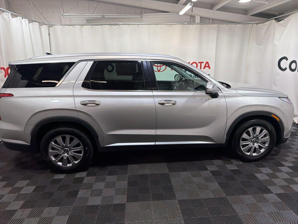used 2024 Hyundai Palisade car, priced at $31,000