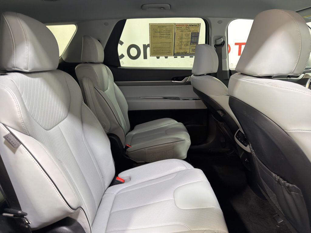 used 2024 Hyundai Palisade car, priced at $31,000