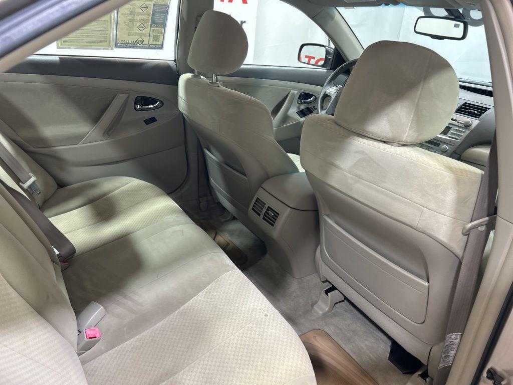 used 2007 Toyota Camry Hybrid car, priced at $4,800