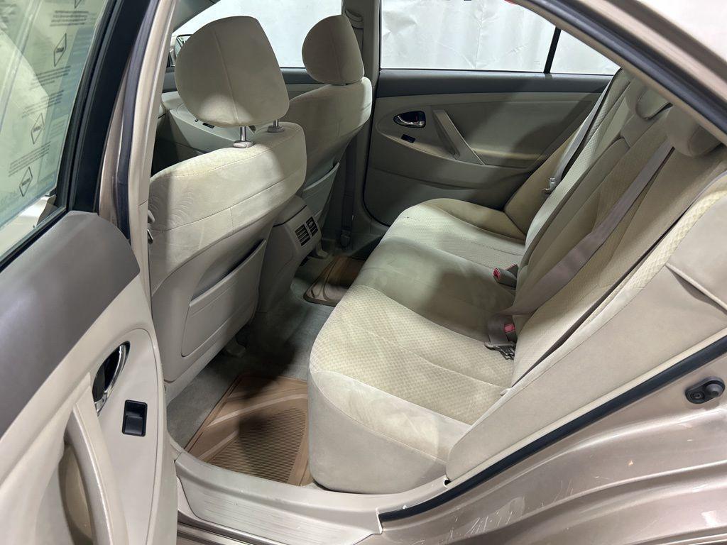 used 2007 Toyota Camry Hybrid car, priced at $4,800