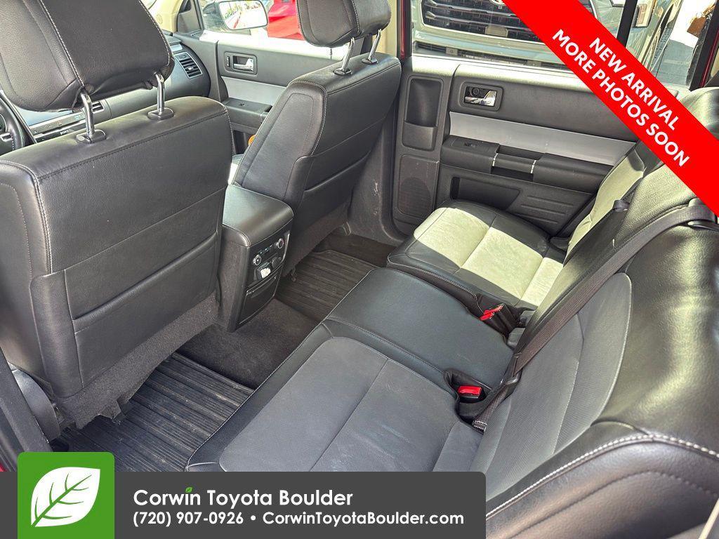 used 2014 Ford Flex car, priced at $8,000