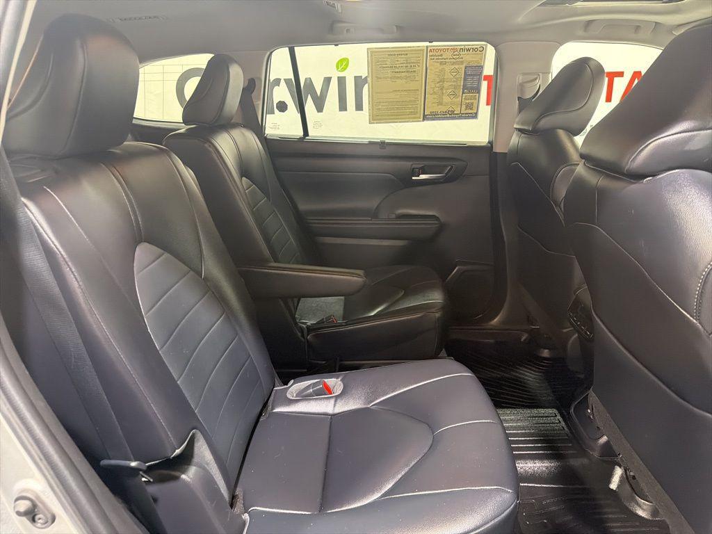 used 2023 Toyota Highlander car, priced at $34,000
