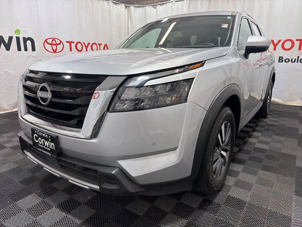 used 2025 Nissan Pathfinder car, priced at $33,500