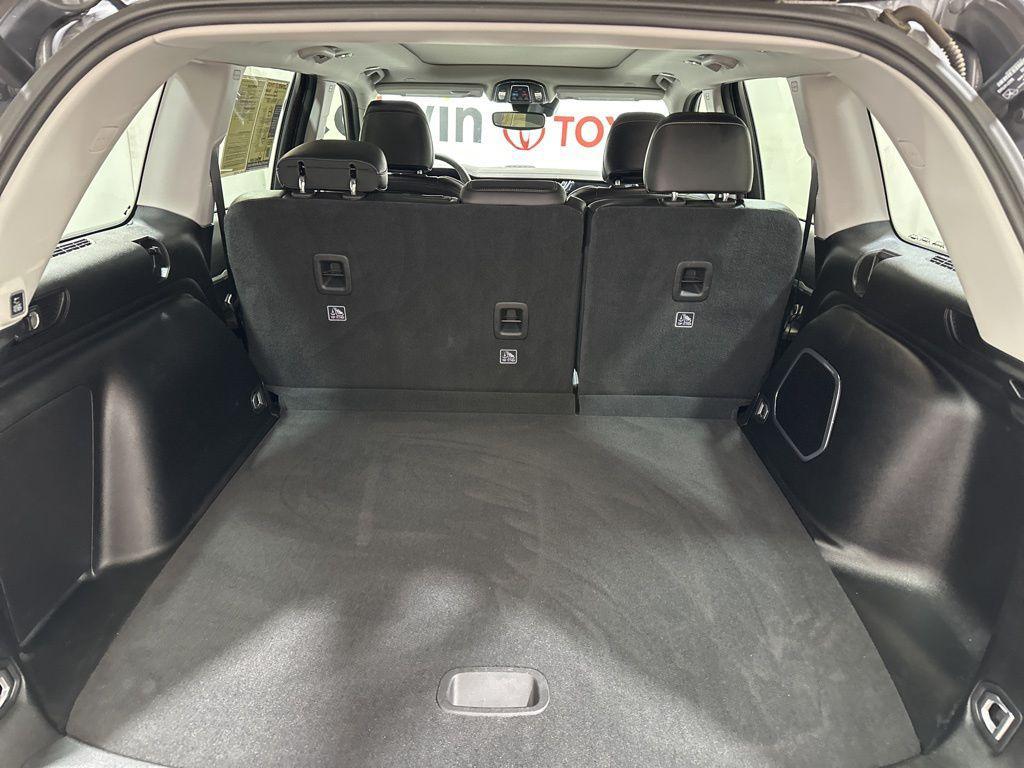 used 2022 Jeep Grand Cherokee 4xe car, priced at $24,990