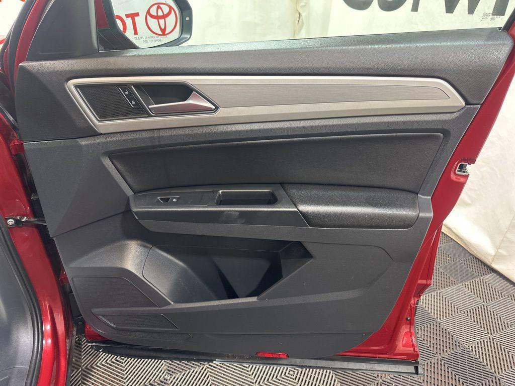 used 2019 Volkswagen Atlas car, priced at $15,900