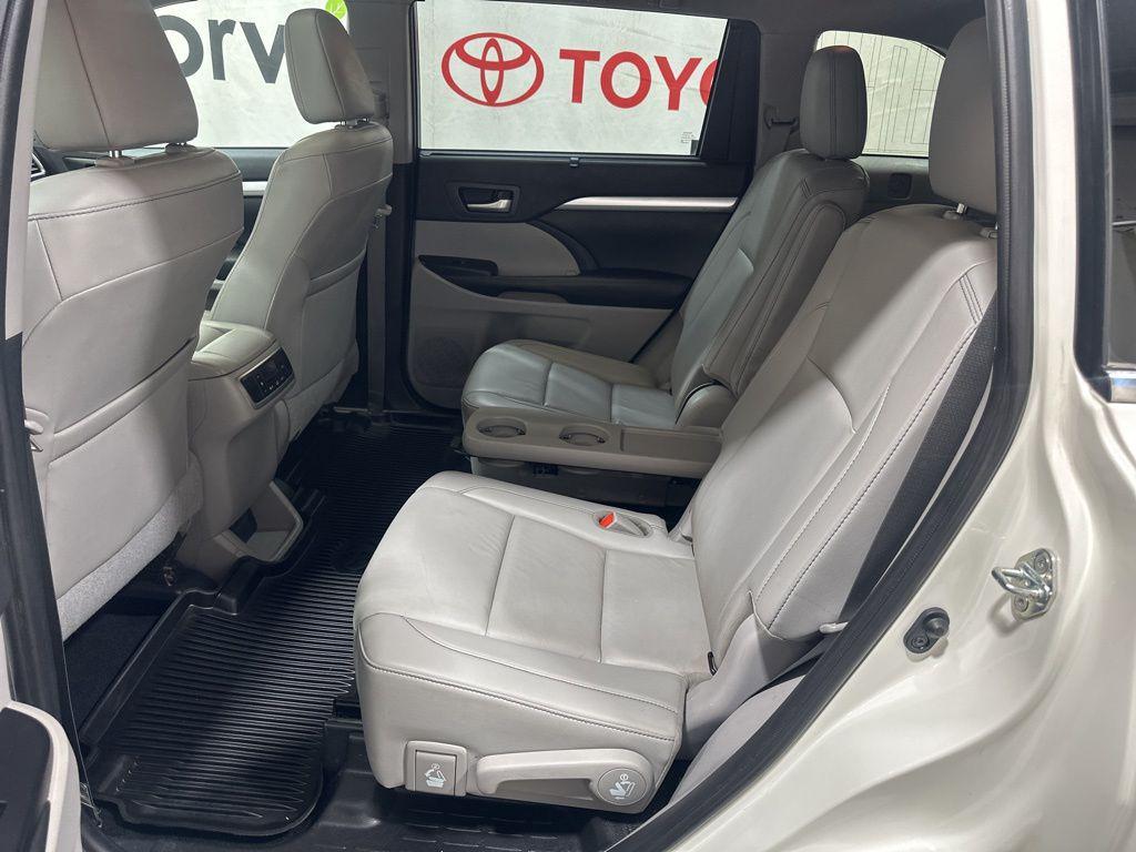 used 2019 Toyota Highlander car, priced at $24,000