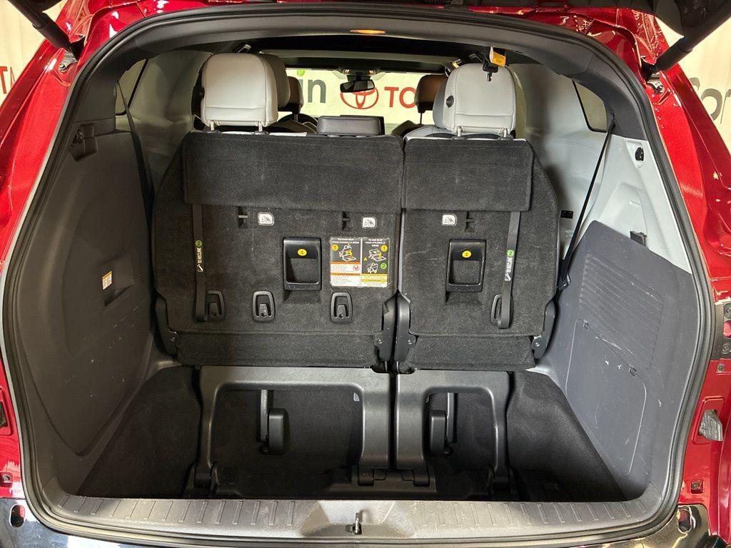 used 2022 Toyota Sienna car, priced at $43,900