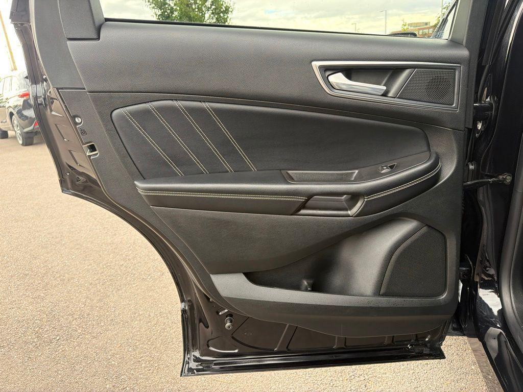 used 2023 Ford Edge car, priced at $31,389