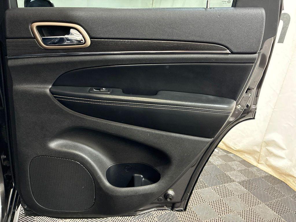 used 2015 Jeep Grand Cherokee car, priced at $11,000