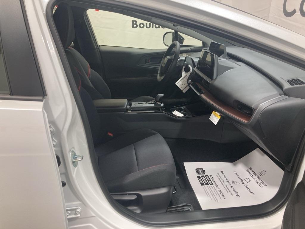 new 2025 Toyota Prius Plug-In Hybrid car, priced at $35,329