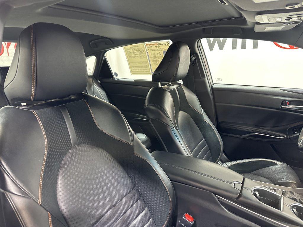 used 2022 Toyota Avalon Hybrid car, priced at $23,990