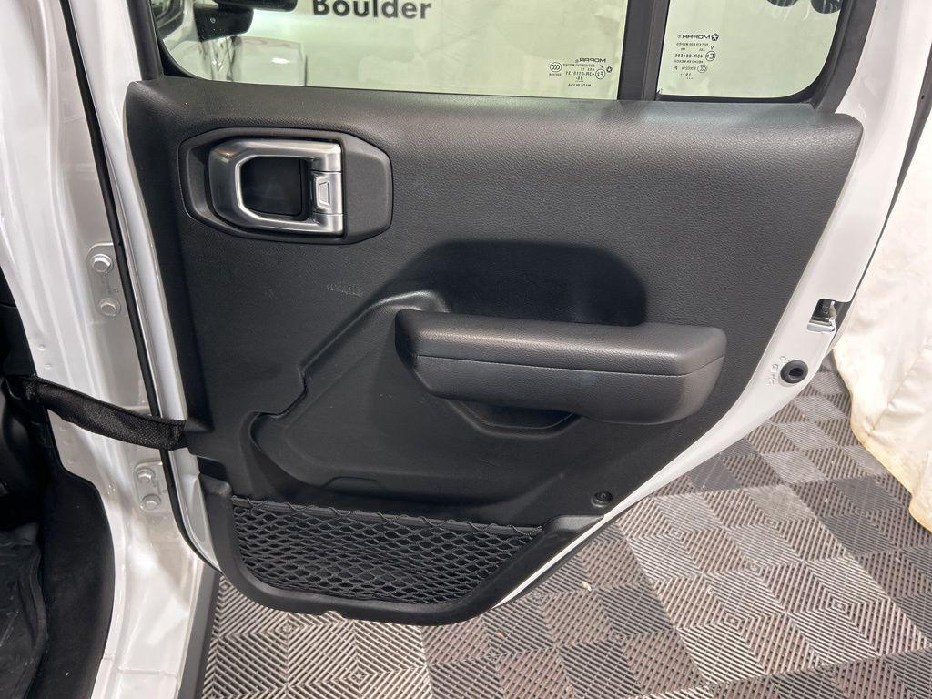 used 2020 Jeep Wrangler Unlimited car, priced at $32,000