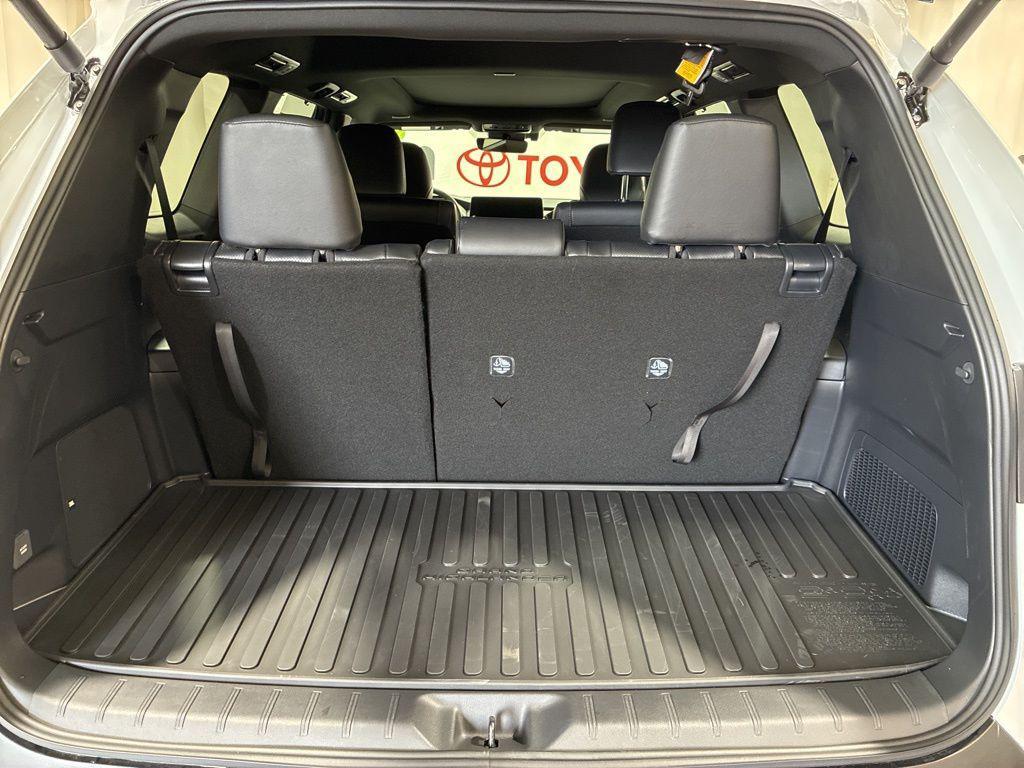 used 2026 Toyota Grand Highlander Hybrid car, priced at $61,000