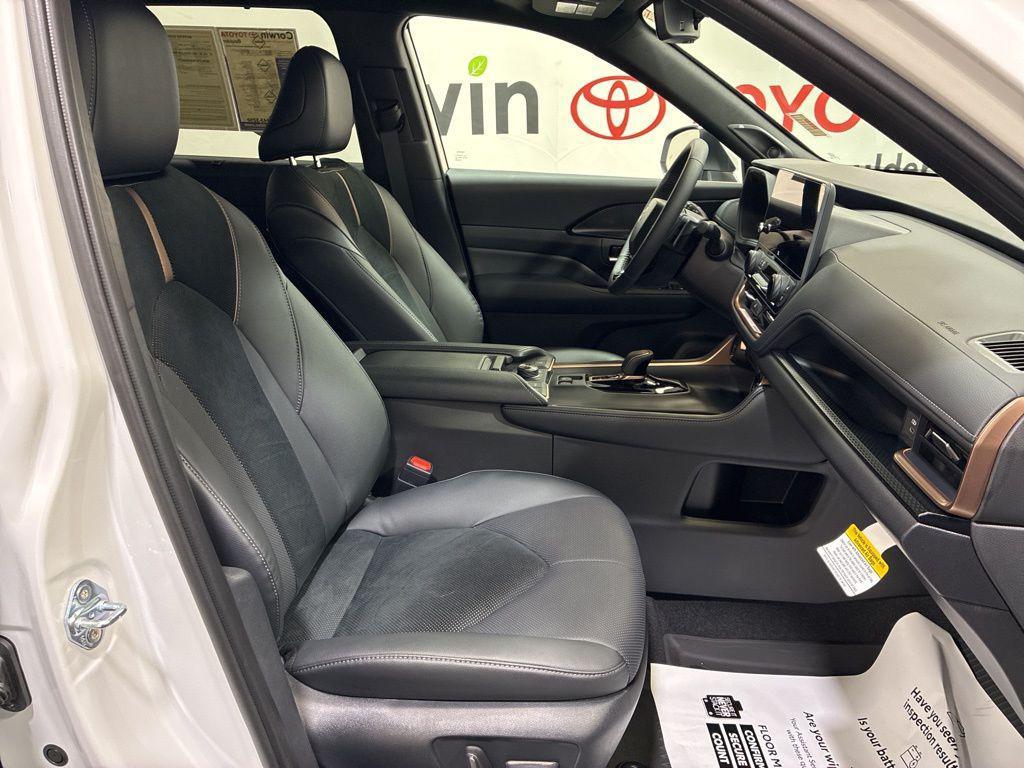 used 2026 Toyota Grand Highlander Hybrid car, priced at $61,000