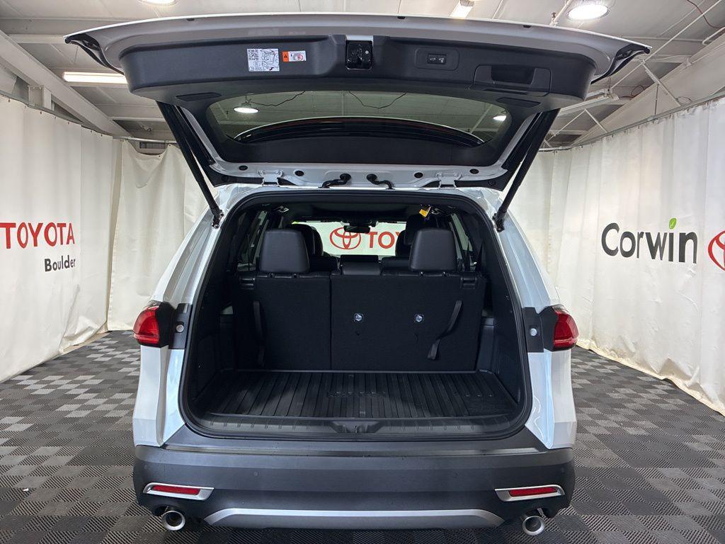 used 2026 Toyota Grand Highlander Hybrid car, priced at $61,000
