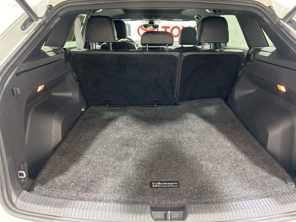 used 2020 Volkswagen Atlas Cross Sport car, priced at $18,500