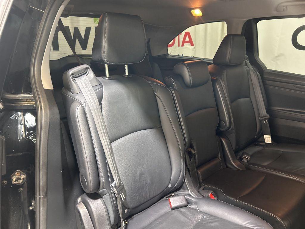 used 2022 Honda Odyssey car, priced at $34,400