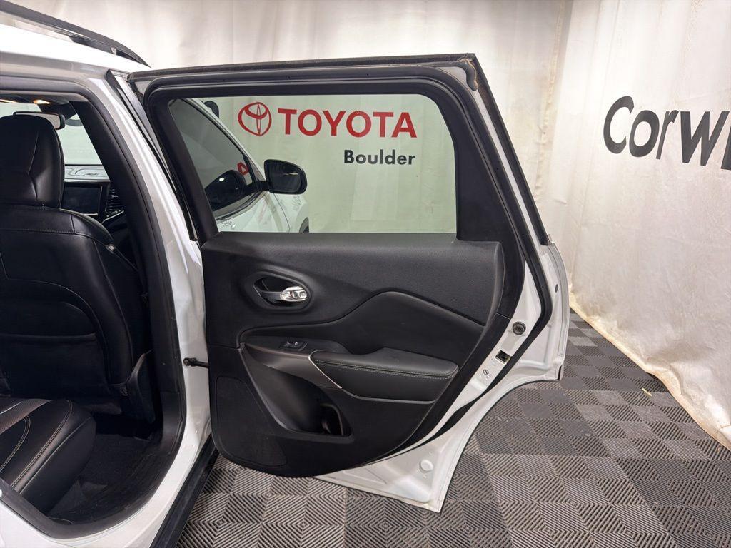 used 2022 Jeep Cherokee car, priced at $18,000