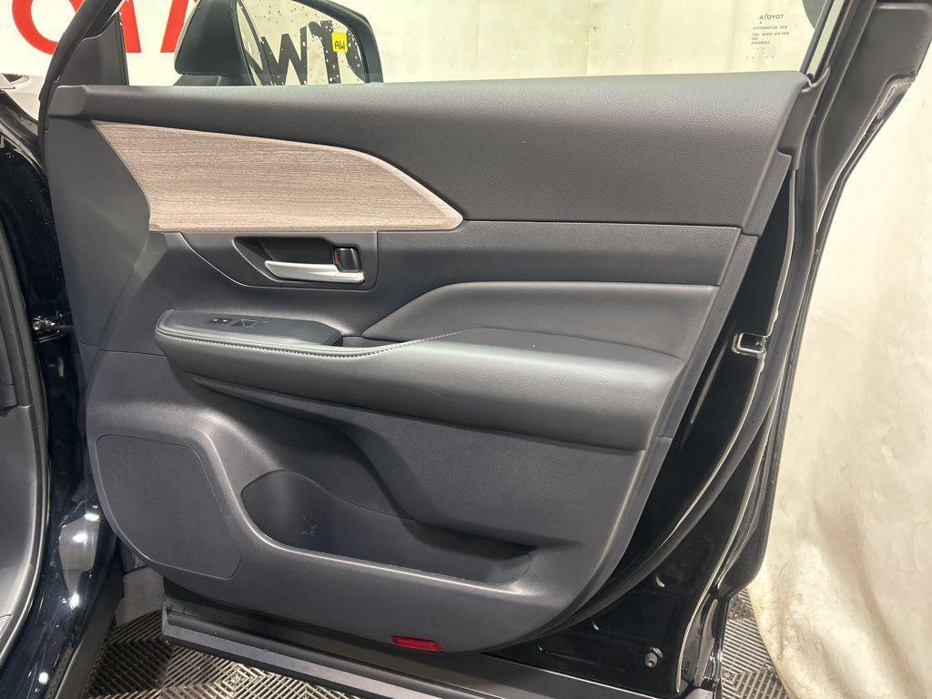 new 2026 Toyota Grand Highlander car, priced at $53,993