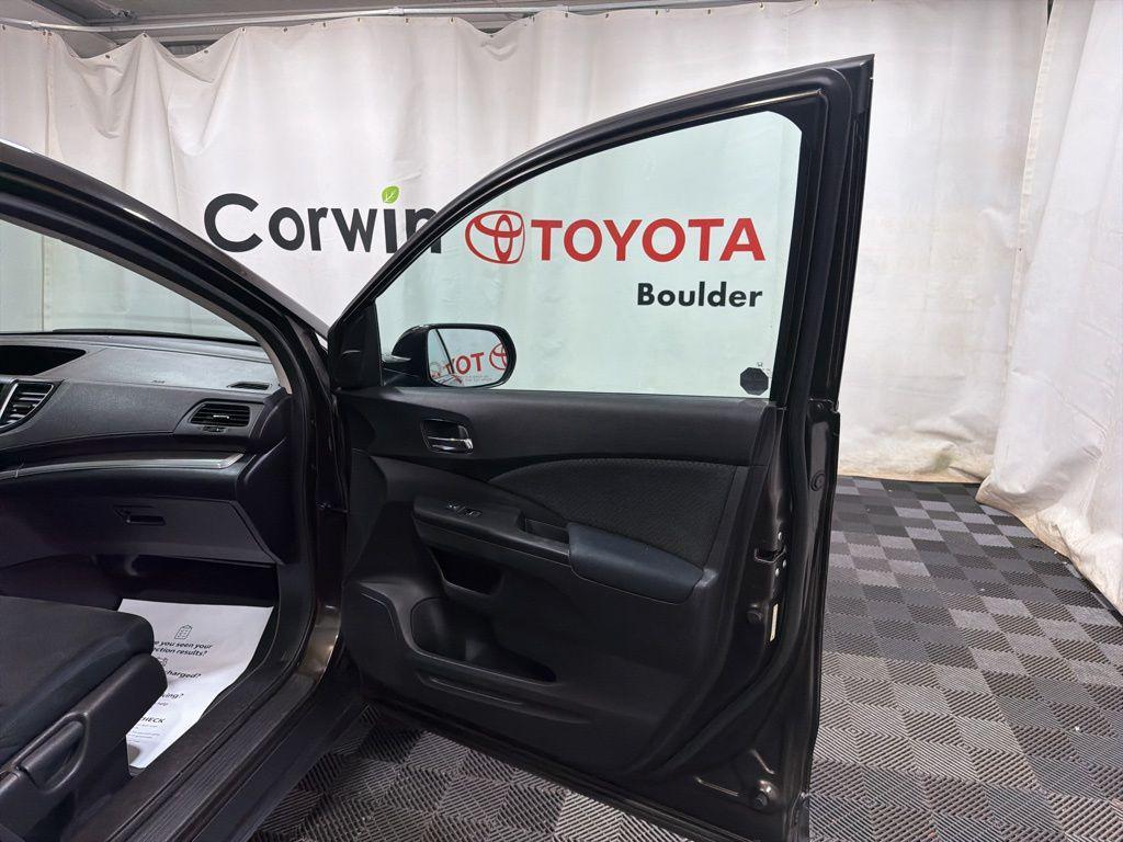 used 2015 Honda CR-V car, priced at $16,000