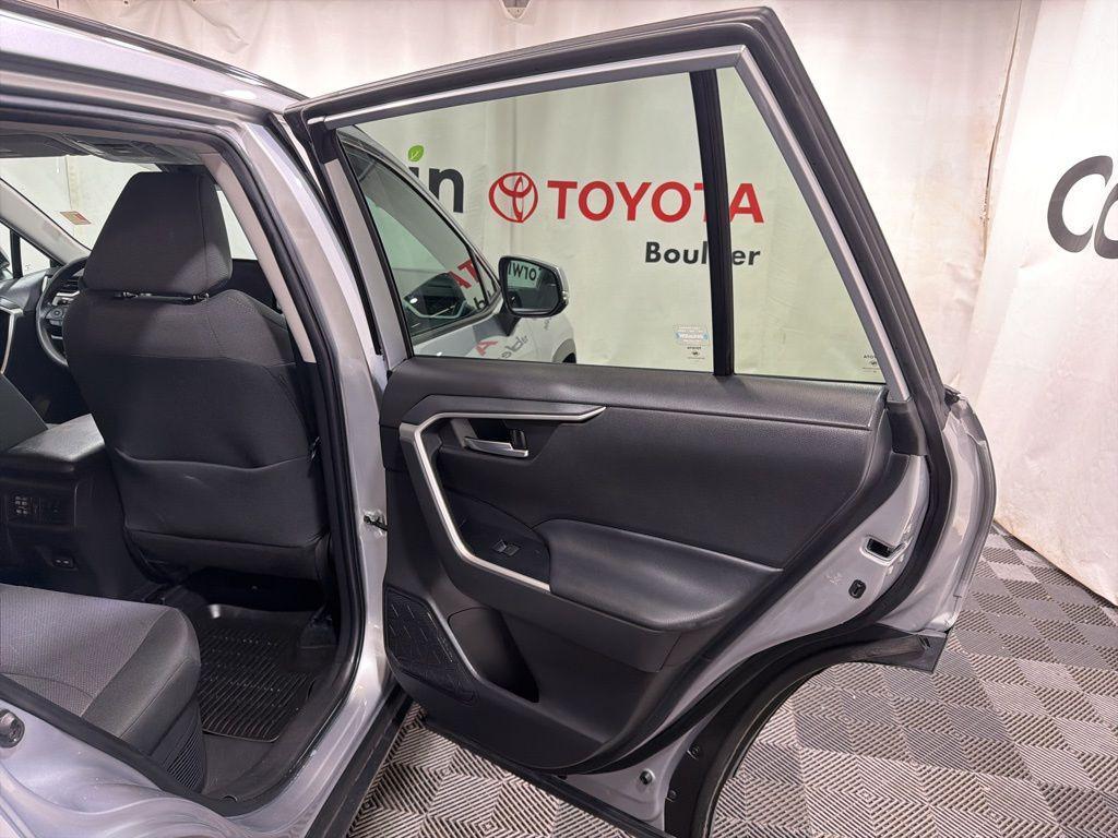 new 2024 Toyota RAV4 Hybrid car