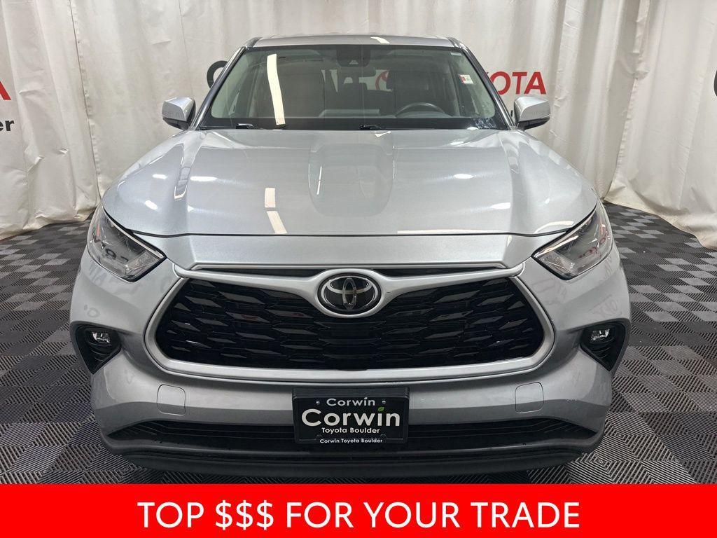 used 2024 Toyota Highlander car, priced at $32,850