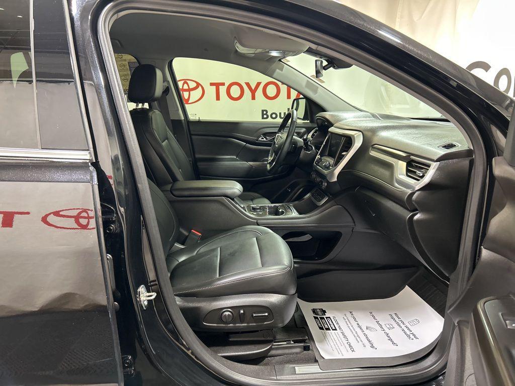 used 2023 GMC Acadia car, priced at $29,700