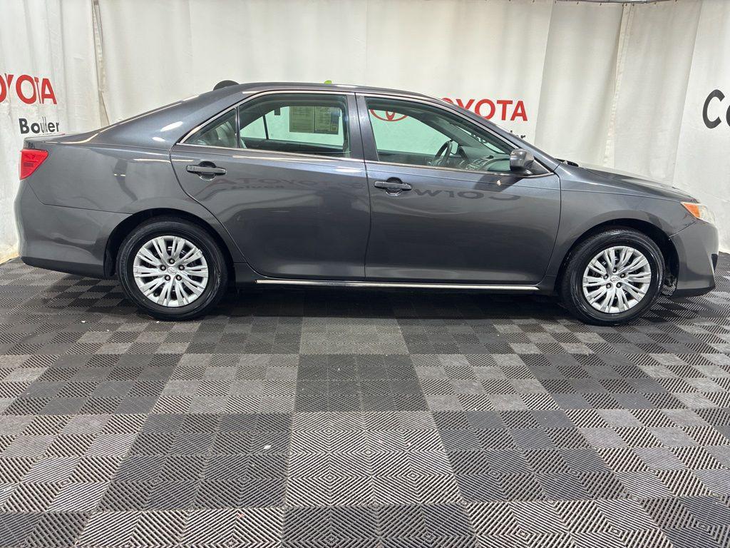 used 2013 Toyota Camry Hybrid car, priced at $14,699